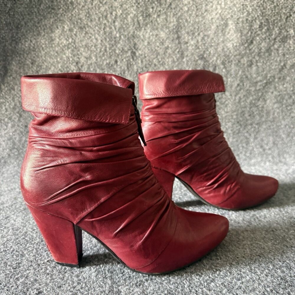 Earthies Montera Mid Calf Boots Booties Shoes Womens Size 7 B Red Leather